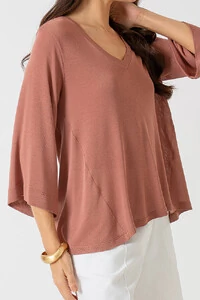 Blusa Ampla Decote V Thayna Mangas 7/8 Evasê