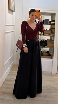 Blusa De Malha Decote V Transpassado Lina Mangas Longas