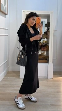 Conjunto Moletom Vivian Blusa Com Capuz E Saia Midi