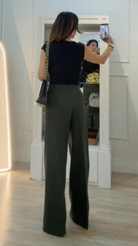 Blusa Manga Japonesa Olivia Com Franzido No Ombro