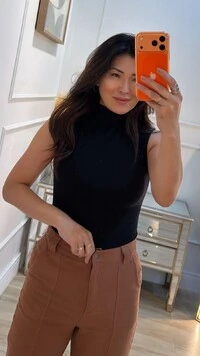 Blusa Canelada Vanessa Gola Alta