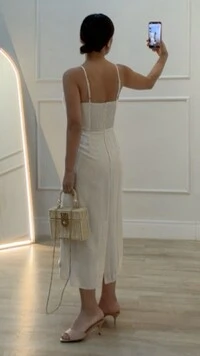 Vestido Midi Viscose Com Linho Eduarda Fenda Posterior