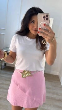 Blusa Malha Parte Superior Canelada Kayla Gola Detalhada