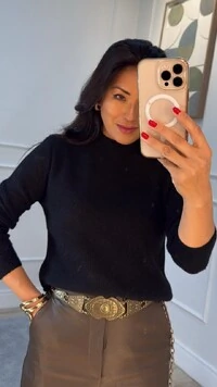 Blusa Tricot Fuzzy Amora Com Texturas Onduladas