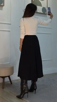 PRÉ-VENDA ENVIO 25/08 Blusa Cacharrel Brigitte Tricot Liso