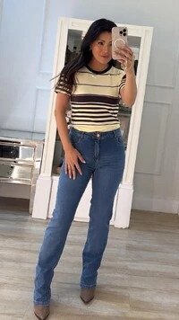 Blusa Malha Listrada Celine Com Gola Ondulada