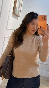 Blusa Tricot Luana Losangos Em Relevo E Trançados Frontais