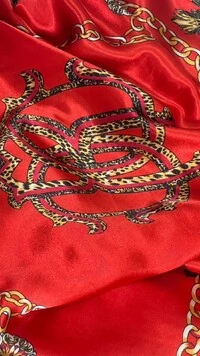 Lenço Acetinado Estampado