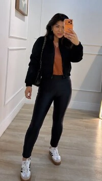 Jaqueta Bomber Veludo Cotelê Rebeca Pespontos Na Horizontal