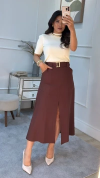 Saia Midi Evasê Fenda Frontal Rebeka Cinto Faixa Fivela Dourada