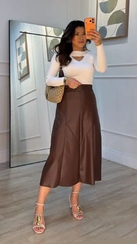 Blusa Tricot Canelado Joyce Recorte Vazado Em V No Busto