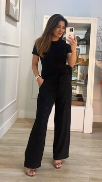 Blusa De Malha Bruna Mangas Curtas