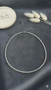 Colar Correntaria Fino