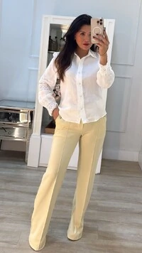 Camisa Linho Erika Mangas Bufantes Detalhe Em Renda