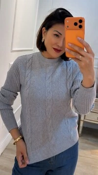 Blusa Tricot Texturas Na Diagonal Alana Trançados Triplos