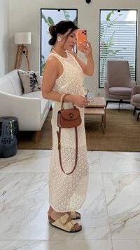 Blusa Regata Cavada Rendada Ingrid Fendas Laterais