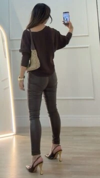 Poncho Tricot Texturizado Grazi Barrado Arredondado