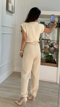 Blusa Tricot Muscle Kayla Nervuras Na Diagonal Nos Ombros
