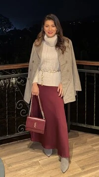 Blusa Tricot Priscilla Gola Rolê E Mangas Com Tramas Triplas