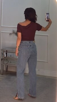 Blusa Malha Layla Ombro Vazado Detalhe Pregas