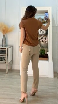 Blusa Ampla Steff Canelada Com Detalhes Texturizados