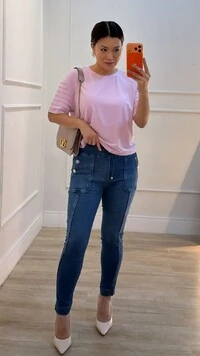 Blusa De Malha Ampla Barbara Mangas Curtas Com Recortes