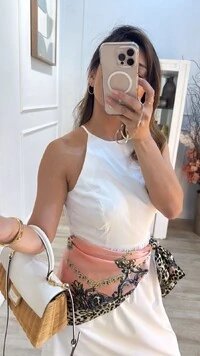 Lenço Acetinado Estampado Detalhe Em Animal Print