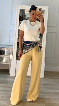 Blusa De Malha Bruna Mangas Curtas