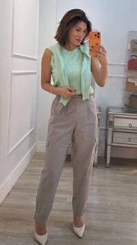Cardigan Curto Tricot Luana Botões Amadeirados