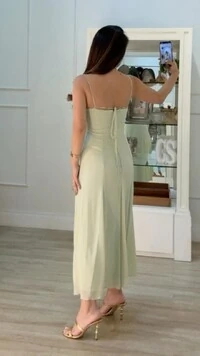 Vestido Chiffon Alças Finas Júlia Decote Coração Com Detalhe