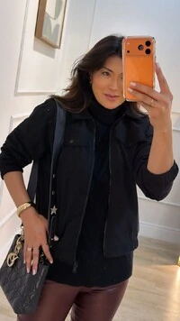 Blusa Tricot Gola Rolê Kelly Nervuras Caneladas Na Diagonal