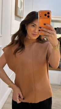 Blusa Tricot Ampla Ombros Com Nervura Eliza Gola Média