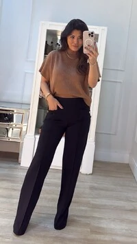 Blusa Ampla Tricot Priscila Gola Alta Canelada