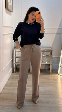 Calça Pantalona Moletinho Paola Com Bolsos Faca