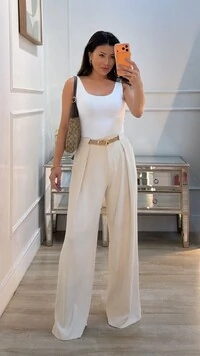 Regata Malha Decote Em U Aline Alças Largas