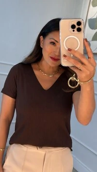 Blusa Malha Canelada Bella Decote V Canelado