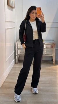 Calça Moletom Leila Pala Larga Com Amarração Frontal