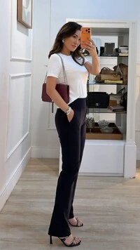 Blusa Malha Amanda Mangas Curtas com Nervuras em Relevo