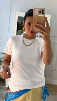 Blusa De Malha Bruna Mangas Curtas