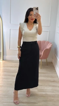 Saia Longuete Texturizada Noemi Com Bolsos Fake