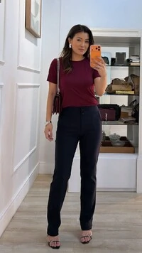 Blusa Malha Amanda Mangas Curtas com Nervuras em Relevo