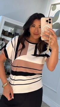 Blusa Ampla Malha Listrada Tricolor Eloise