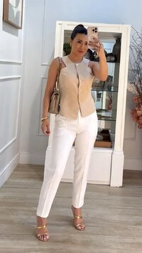 Colete Alfaiataria Cavado Yandra Recorte Vazado Triangular Posterior E Cinto Faixa Pespontada