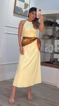 Vestido Midi Cavado Tricoline Giselle Detalhe Posterior Transpassado E Vazado