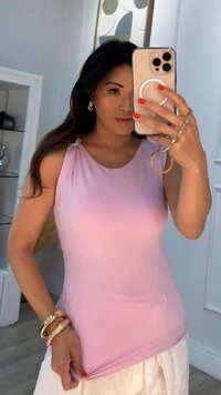 Blusa Regata Malha July Detalhe Fivela Dourada No Ombro