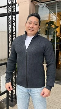 Suéter Tricot Pedro Gola Alta Zíper Frontal