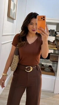 Blusa Manga Curta Rafaela Decote V Basica