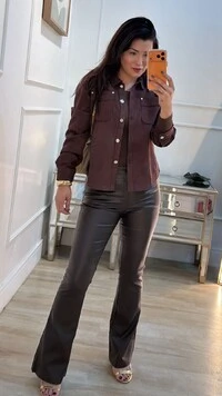 Calça Flare Couro Eco Paloma