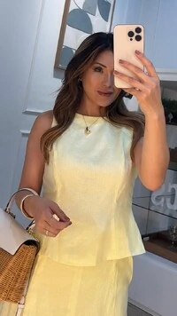 Blusa Regata Linho Isabella Barrado Em Evasê