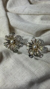 Brinco Grande Flor Furta-Cor